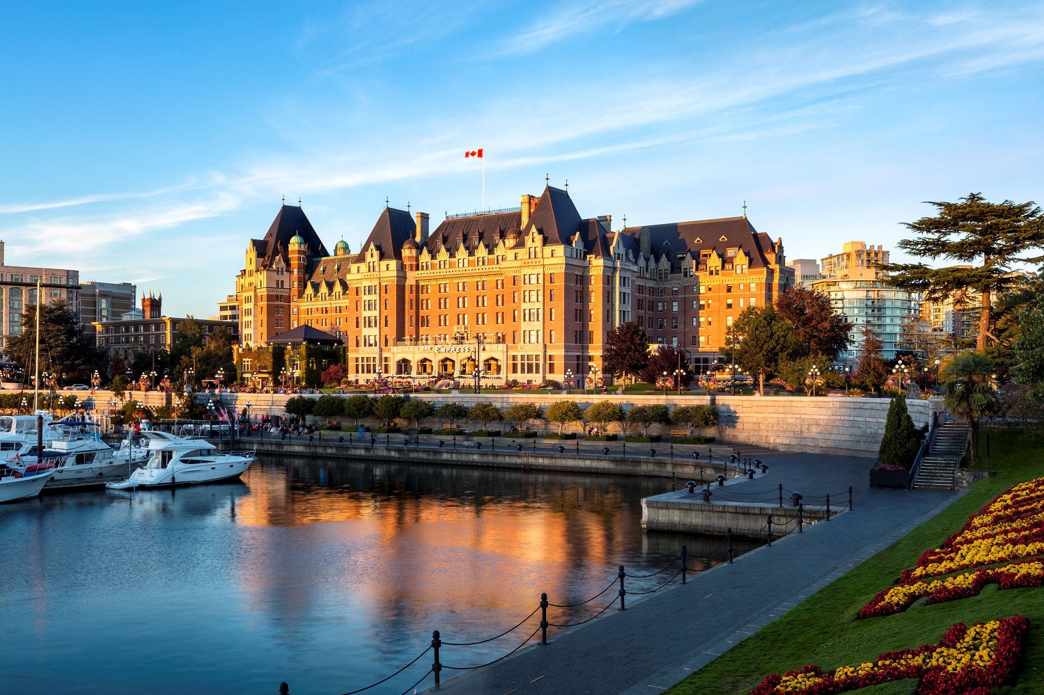 Hotel Fairmont Empress - Canada Holidays : Canada Holidays