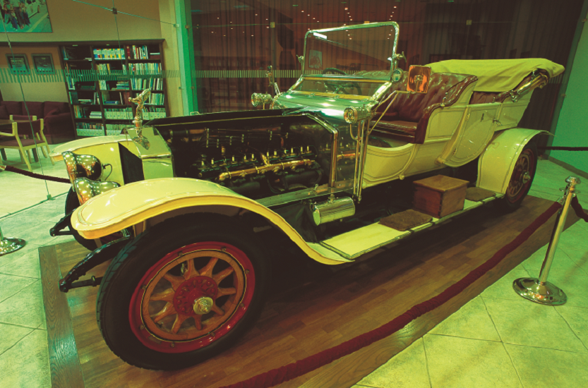Royal-Automobile-Museum-Visit-Jordan1