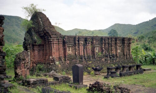 My Son Cham temples - Vietnam Holiday Architects : Vietnam Holiday