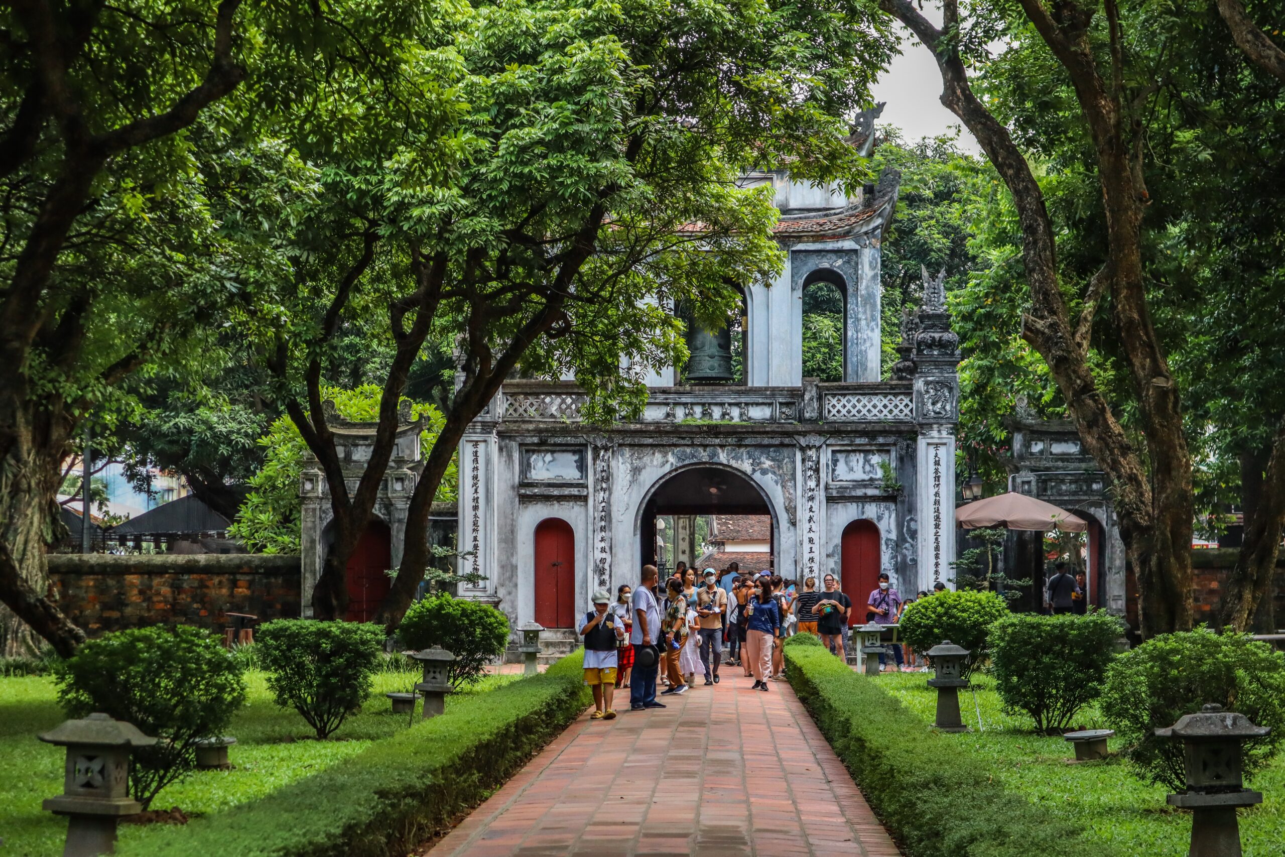 Hanoi temple of literature 48 hours in Hanoi